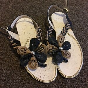 BUNDLE ONLY 🆕 Flower Sandals